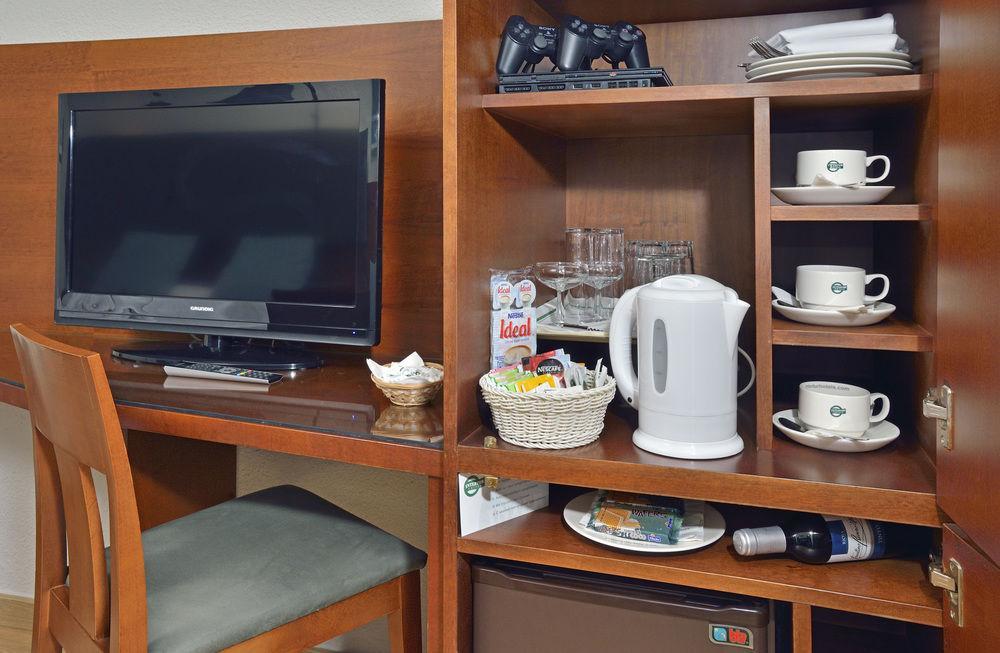 Leonardo Suites Hotel Ibiza Santa Eulalia エクステリア 写真