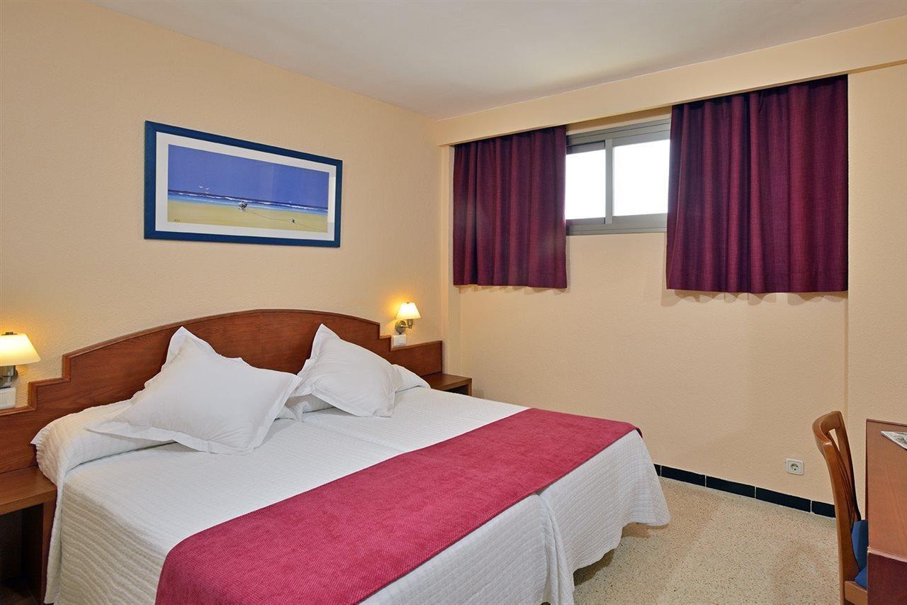 Leonardo Suites Hotel Ibiza Santa Eulalia エクステリア 写真
